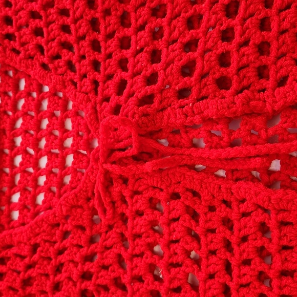 Misses Vintage/retro 1970's red crocheted vest - Picture 4 of 4